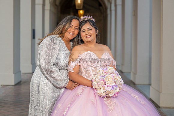 Camila Pacheco quinceanera, sweet 16, photo session in Pasadena City Hall in Pasadena California, photography and videography by Gustavo Villarreal photographer, 323-633-8283, www.gvphotoandvideo.com