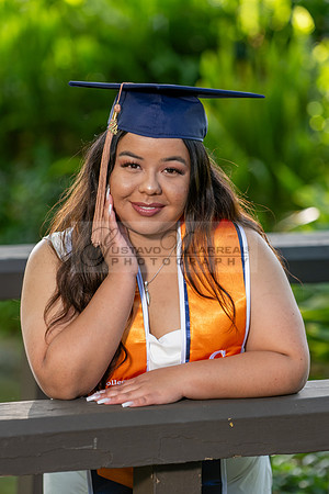 Melanie graduation photographer CSUF, California State University Fullerton, Whittier Ca, Gustavo Villarreal Photography, 323-633-8283, www.gvphotoandvideo.com