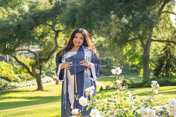 Melanie graduation photographer CSUF, California State University Fullerton, Whittier Ca, Gustavo Villarreal Photography, 323-633-8283, www.gvphotoandvideo.com