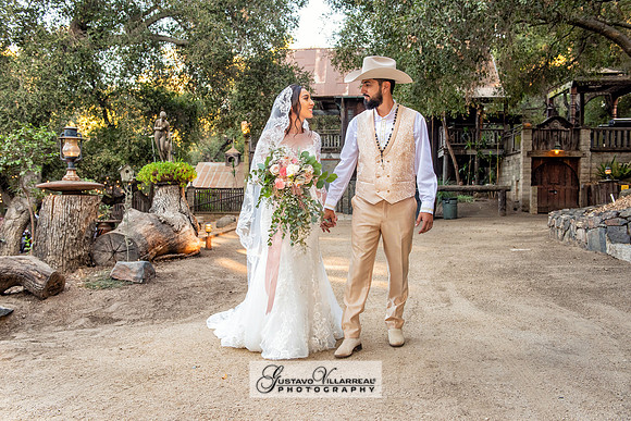 Rustic wedding, quinceaneras, sweet 16, photography-videography