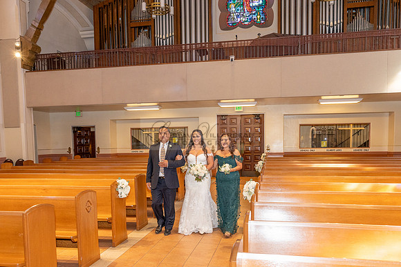LINK #2 Stephanie and Albert wedding photography, celebration at Sonesta Redondo Beach and Marina in Redondo Beach Ca, photographer, videographer, Gustavo Villarreal, 323-633-8283, www.gvphotoandvideo