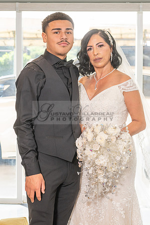 Gloria y Jose Luis Engagement photos en el rancho, caballos, Novias, La Puente Ca, 323-633-8283, www.gvphotoandvideo.com