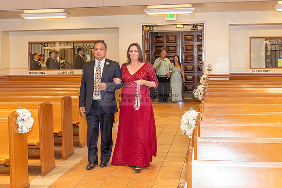 LINK #2 Stephanie and Albert wedding photography, celebration at Sonesta Redondo Beach and Marina in Redondo Beach Ca, photographer, videographer, Gustavo Villarreal, 323-633-8283, www.gvphotoandvideo