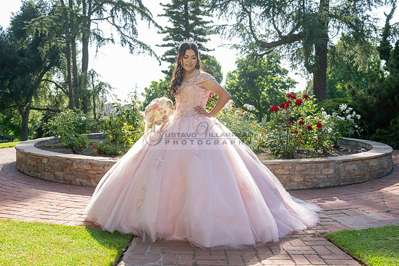 Bella McNally quinceanera photos, photographer, videos at Penn Park in Whittier Ca, Gustavo Villarreal Photography, 323-633-8283