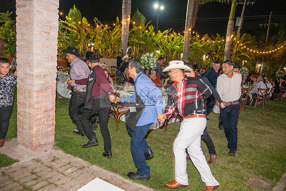 Lalo and Indira wedding, boda en Puga Nayarit Mexico, Gustavo Villarreal Photography, 323-633-8283, www.gustavovillarreal.com