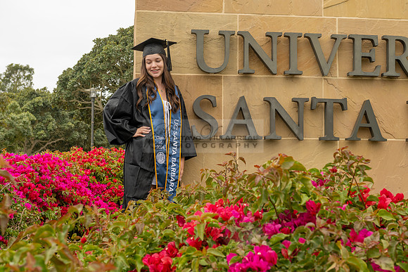 Lauren Berry graduation photos, portraits at UCSB Santa Barbara Ca. Gustavo Villarreal Photography, 323-633-8283