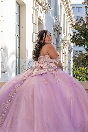 Camila Pacheco quinceanera, sweet 16, photo session in Pasadena City Hall in Pasadena California, photography and videography by Gustavo Villarreal photographer, 323-633-8283, www.gvphotoandvideo.com