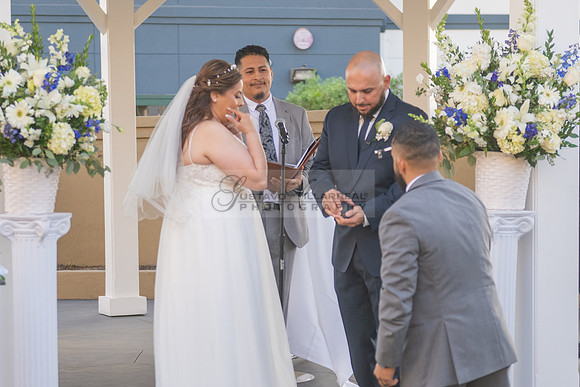 Raymond and Robyn wedding celebration, reception, ceremony at Quiet Cannon Banquet hall in Montebello Ca, photography, videography by Gustavo Villarreal, 323-633-8283, www.gvphotoandvideo.com