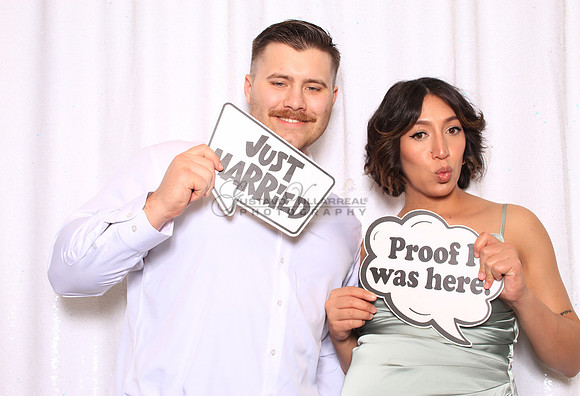 Stephanie and Albert wedding celebration, photo booth in Redondo Beach Ca, Gustavo Villarreal Photography, 323-633-8283, www.gvphotoandvideo.com