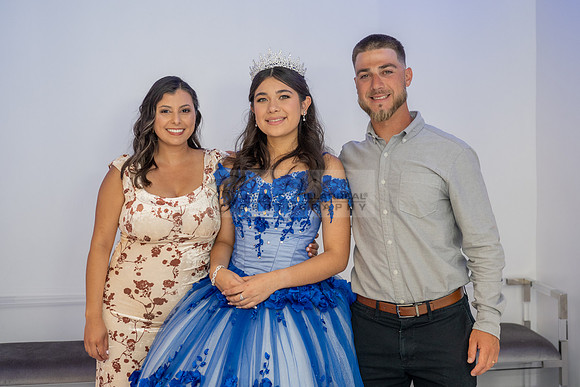 Violeta Noemi quinceanera celebration, photographer , videographer in Hacienda Heights Ca, Montebello Ca, Gustavo Villarreal Photography, 323-633-8283, www.gvphotoandvideo.com