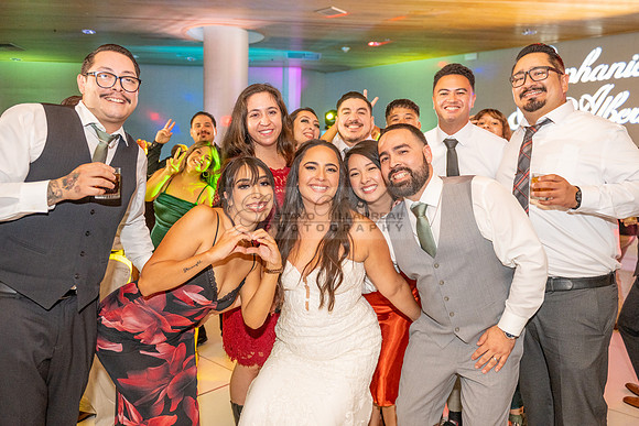 LINK-#1-Stephanie and Albert wedding photography, celebration at Sonesta Redondo Beach and Marina in Redondo Beach Ca, photographer, videographer, Gustavo Villarreal, 323-633-8283, www.gvphotoandvideo