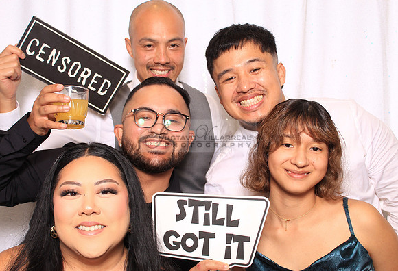 Stephanie and Albert wedding celebration, photo booth in Redondo Beach Ca, Gustavo Villarreal Photography, 323-633-8283, www.gvphotoandvideo.com