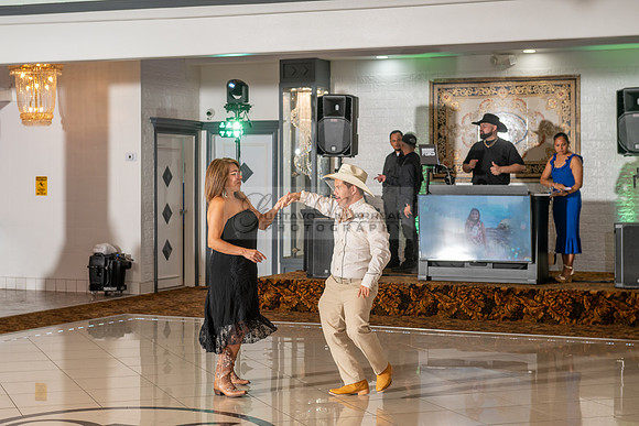 Arianna Tejada quinceanera celebration, photography, videography at Our lady of Guadalupe in El Monte Ca, Fiesta Mexican banquet Hall Montclair Ca, Gustavo Villarreal photo and video, 323-633-8283, ww