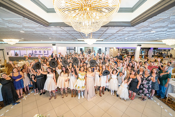 Arianna Tejada quinceanera celebration, photography, videography at Our lady of Guadalupe in El Monte Ca, Fiesta Mexican banquet Hall Montclair Ca, Gustavo Villarreal photo and video, 323-633-8283, ww