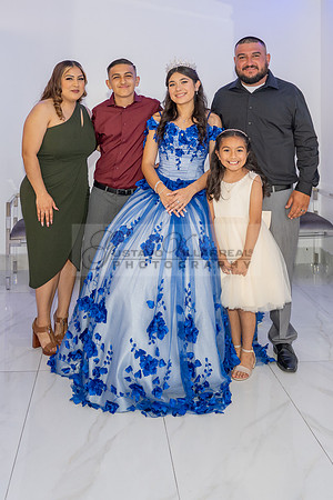 Violeta Noemi quinceanera celebration, photographer , videographer in Hacienda Heights Ca, Montebello Ca, Gustavo Villarreal Photography, 323-633-8283, www.gvphotoandvideo.com