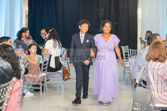 Juan and Kenia wedding celebration, reception at The White House banquet Hall in Anaheim Ca, photography and videography by Gustavo Villarreal Photographer, 323-633-8283, www.gvphotoandvideo.com