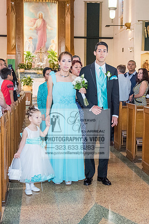 EVELIA Y JUAN weddings photography and video at St Joseph Catholic church in Hawthorne Ca, Reception venues at Temple of Emanuel of beberly hills Ca,  www.gustavovillarreal.com, 323-633-8283