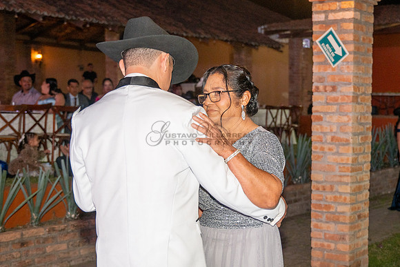 Lalo and Indira wedding, boda en Puga Nayarit Mexico, Gustavo Villarreal Photography, 323-633-8283, www.gustavovillarreal.com