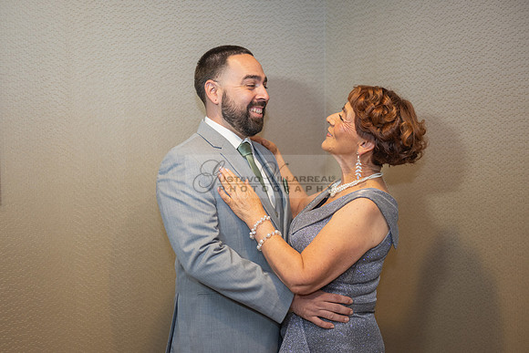 LINK-#1-Stephanie and Albert wedding photography, celebration at Sonesta Redondo Beach and Marina in Redondo Beach Ca, photographer, videographer, Gustavo Villarreal, 323-633-8283, www.gvphotoandvideo