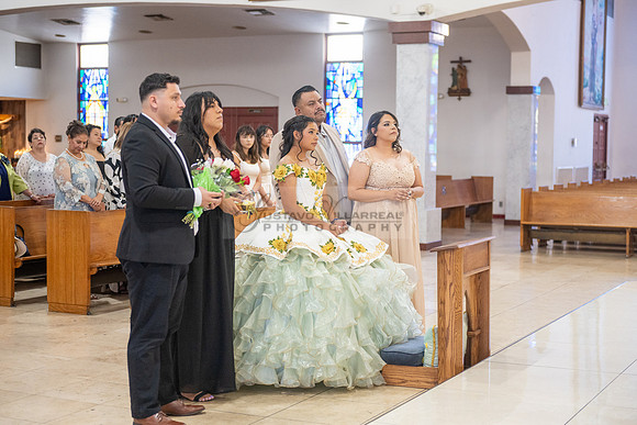 Arianna Tejada quinceanera celebration, photography, videography at Our lady of Guadalupe in El Monte Ca, Fiesta Mexican banquet Hall Montclair Ca, Gustavo Villarreal photo and video, 323-633-8283, ww