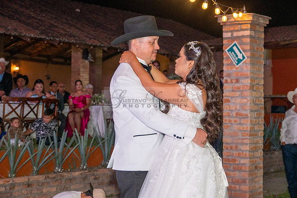 Lalo and Indira wedding, boda en Puga Nayarit Mexico, Gustavo Villarreal Photography, 323-633-8283, www.gustavovillarreal.com