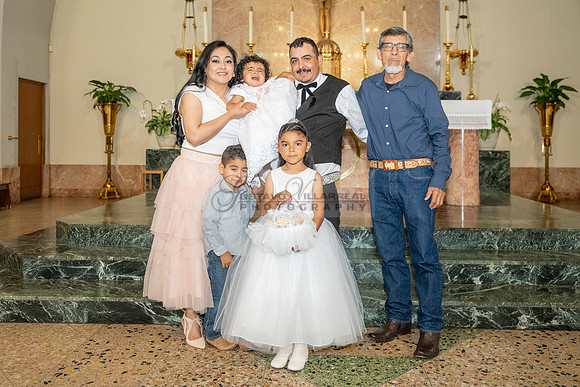 Nazareth Bautizo fotografias y videos en Whittier Ca, reception at Grand premier Banquet hall in Gardena Ca. Gustavo Villarreal photographer 323-633-8283, www.gvphotoandvideo.com
