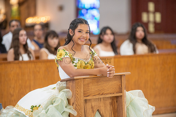 Arianna Tejada quinceanera celebration, photography, videography at Our lady of Guadalupe in El Monte Ca, Fiesta Mexican banquet Hall Montclair Ca, Gustavo Villarreal photo and video, 323-633-8283, ww