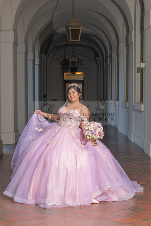 Camila Pacheco quinceanera, sweet 16, photo session in Pasadena City Hall in Pasadena California, photography and videography by Gustavo Villarreal photographer, 323-633-8283, www.gvphotoandvideo.com