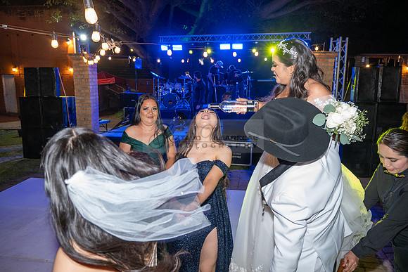 Lalo and Indira wedding, boda en Puga Nayarit Mexico, Gustavo Villarreal Photography, 323-633-8283, www.gustavovillarreal.com