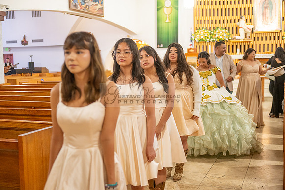 Arianna Tejada quinceanera celebration, photography, videography at Our lady of Guadalupe in El Monte Ca, Fiesta Mexican banquet Hall Montclair Ca, Gustavo Villarreal photo and video, 323-633-8283, ww