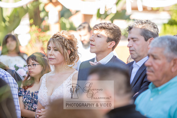 Nicole Gutierrez, Quinceaneras, home celebration, sweet sixteens, wedding photography and video in Montebello Ca, 323-633-8283