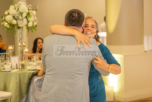 LINK-#1-Stephanie and Albert wedding photography, celebration at Sonesta Redondo Beach and Marina in Redondo Beach Ca, photographer, videographer, Gustavo Villarreal, 323-633-8283, www.gvphotoandvideo