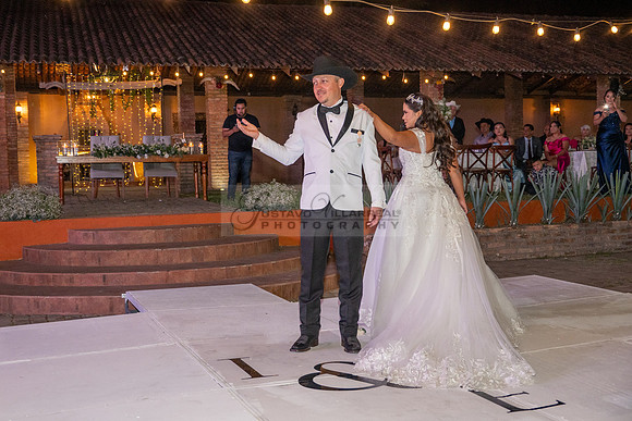 Lalo and Indira wedding, boda en Puga Nayarit Mexico, Gustavo Villarreal Photography, 323-633-8283, www.gustavovillarreal.com