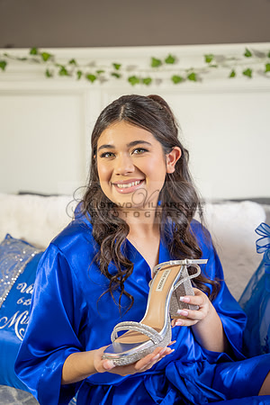 Violeta Noemi quinceanera celebration, photographer , videographer in Hacienda Heights Ca, Montebello Ca, Gustavo Villarreal Photography, 323-633-8283, www.gvphotoandvideo.com