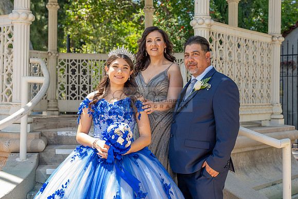 Violeta Noemi quinceanera celebration, photographer , videographer in Hacienda Heights Ca, Montebello Ca, Gustavo Villarreal Photography, 323-633-8283, www.gvphotoandvideo.com