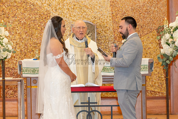LINK #2 Stephanie and Albert wedding photography, celebration at Sonesta Redondo Beach and Marina in Redondo Beach Ca, photographer, videographer, Gustavo Villarreal, 323-633-8283, www.gvphotoandvideo