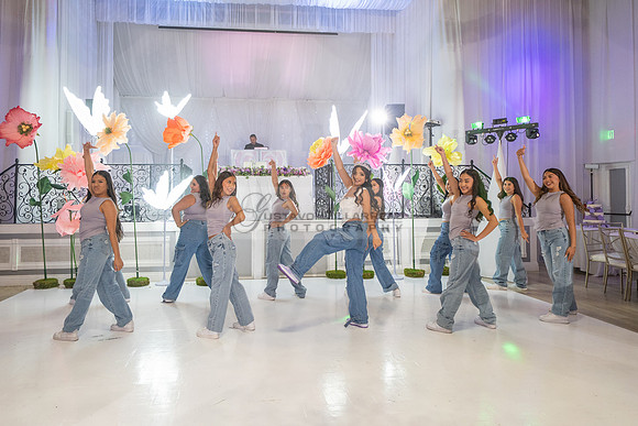 LINK #2-Janelle Ornelas, Sweet Sixteen, quinceanera, celebration at El Palacio Hall in south El Monte Ca, Gustavo Villarreal Photography, 323-633-8283, www.gvphotoandvideo.com