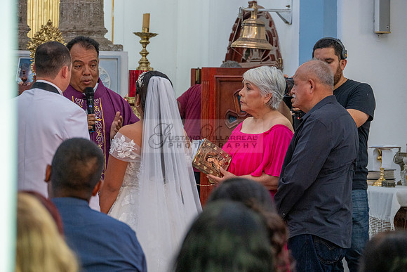 Lalo and Indira wedding, boda en Puga Nayarit Mexico, Gustavo Villarreal Photography, 323-633-8283, www.gustavovillarreal.com