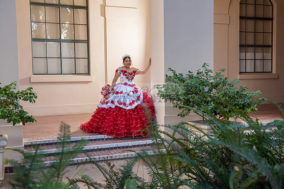 Estephanie Cristal Quinceanera photo shoot ideas, video in Pasadena City Hall in Pasadena Ca. Home reception, 323-633-8283