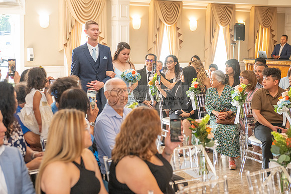 Juan and Kenia wedding celebration, reception at The White House banquet Hall in Anaheim Ca, photography and videography by Gustavo Villarreal Photographer, 323-633-8283, www.gvphotoandvideo.com
