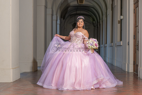 Camila Pacheco quinceanera, sweet 16, photo session in Pasadena City Hall in Pasadena California, photography and videography by Gustavo Villarreal photographer, 323-633-8283, www.gvphotoandvideo.com
