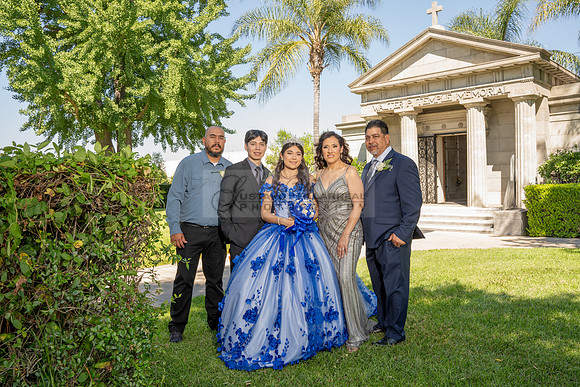 Violeta Noemi quinceanera celebration, photographer , videographer in Hacienda Heights Ca, Montebello Ca, Gustavo Villarreal Photography, 323-633-8283, www.gvphotoandvideo.com