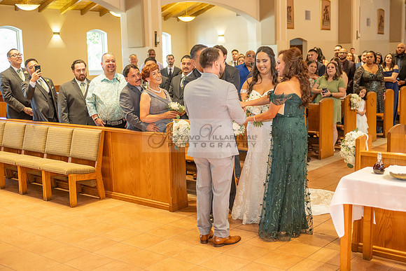 LINK-#1-Stephanie and Albert wedding photography, celebration at Sonesta Redondo Beach and Marina in Redondo Beach Ca, photographer, videographer, Gustavo Villarreal, 323-633-8283, www.gvphotoandvideo