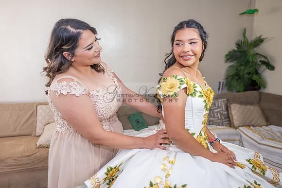 Arianna Tejada quinceanera celebration, photography, videography at Our lady of Guadalupe in El Monte Ca, Fiesta Mexican banquet Hall Montclair Ca, Gustavo Villarreal photo and video, 323-633-8283, ww