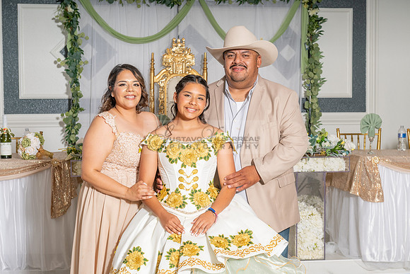 Arianna Tejada quinceanera celebration, photography, videography at Our lady of Guadalupe in El Monte Ca, Fiesta Mexican banquet Hall Montclair Ca, Gustavo Villarreal photo and video, 323-633-8283, ww