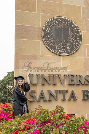Lauren Berry graduation photos, portraits at UCSB Santa Barbara Ca. Gustavo Villarreal Photography, 323-633-8283