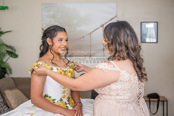 Arianna Tejada quinceanera celebration, photography, videography at Our lady of Guadalupe in El Monte Ca, Fiesta Mexican banquet Hall Montclair Ca, Gustavo Villarreal photo and video, 323-633-8283, ww