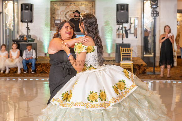 Arianna Tejada quinceanera celebration, photography, videography at Our lady of Guadalupe in El Monte Ca, Fiesta Mexican banquet Hall Montclair Ca, Gustavo Villarreal photo and video, 323-633-8283, ww