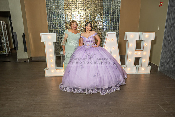 Leah Torres quinceanera celebration, reception, photography, videography, reception, Quiet Cannon Banquet Hall in the city of Montebello Ca, Gustavo Villarreal photographer, 323-633-8283, www.gvphotoa