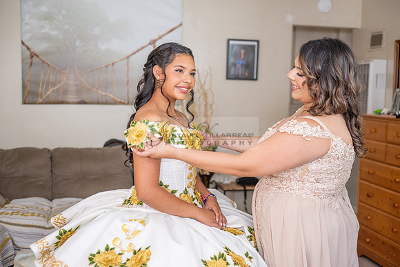 Arianna Tejada quinceanera celebration, photography, videography at Our lady of Guadalupe in El Monte Ca, Fiesta Mexican banquet Hall Montclair Ca, Gustavo Villarreal photo and video, 323-633-8283, ww